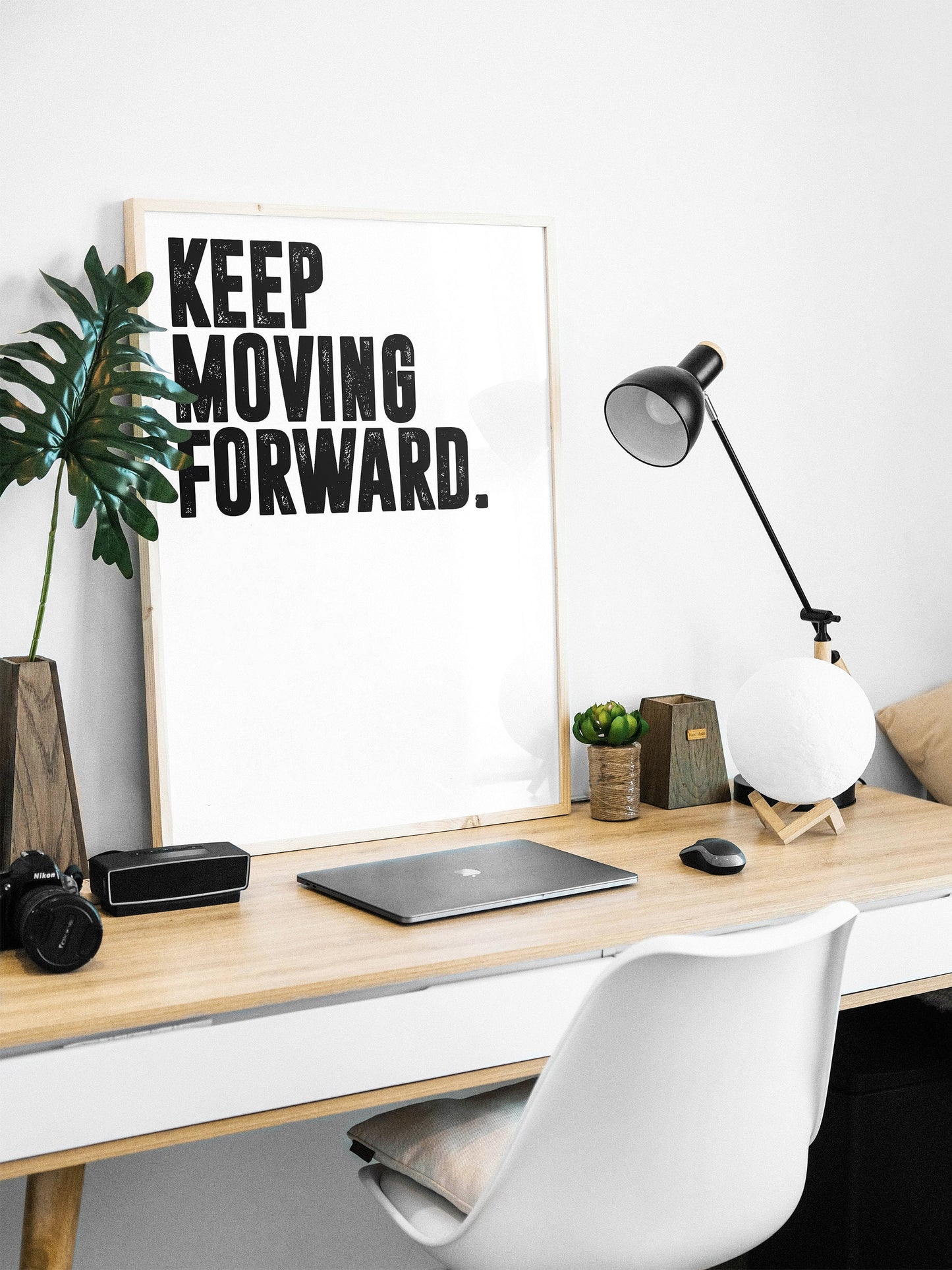 Keep Moving Forward. | Motivational Poster, Wall Art Quote, Minimalist, Home Office, Gym Poster, Home Décor, Rocky Quote, Motivational Art