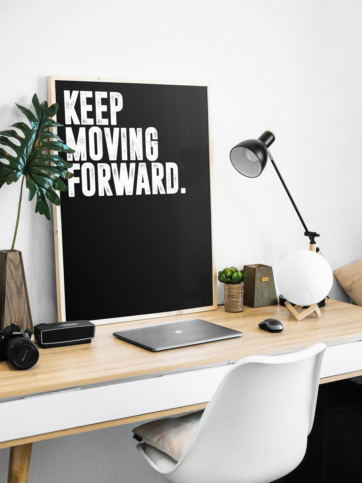 Keep Moving Forward. | Motivational Poster, Wall Art Quote, Minimalist, Home Office, Gym Poster, Home Décor, Rocky Quote, Motivational Art